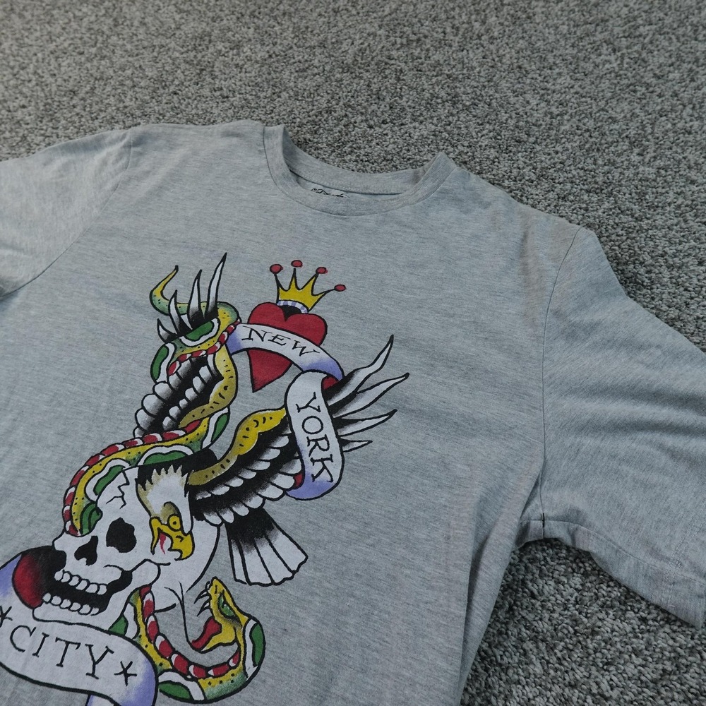 Ed Hardy Shirt Mens M Gray Graphic Short Sleeve Skull Tattoo Tee T-Shirt Y2K Top